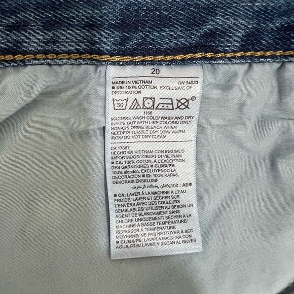 Old Navy Dark Wash Star Denim Boyfriend Shorts Size 20 New - Picture 5 of 5